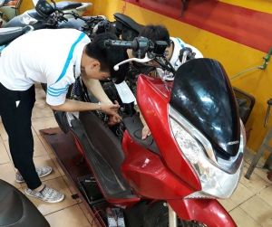 Lý do nên học nghề sửa chữa xe máy và học nghề sửa chữa xe máy ở đâu?