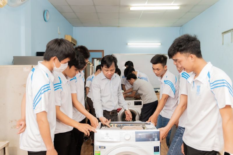 các nghề điện lạnh