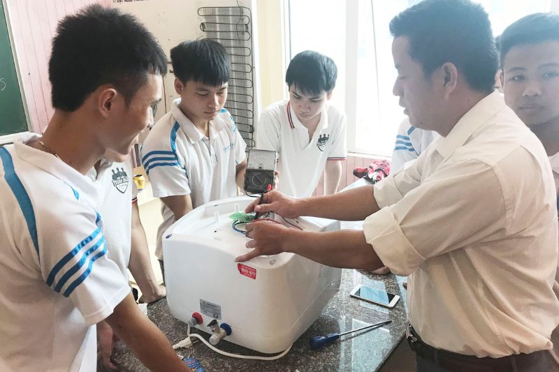 Học phí học nghề điện dân dụng
