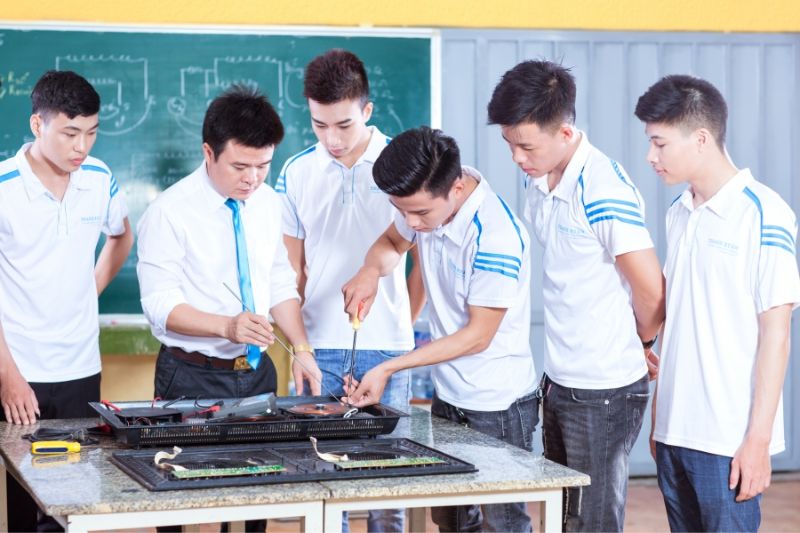 học sửa điều hòa