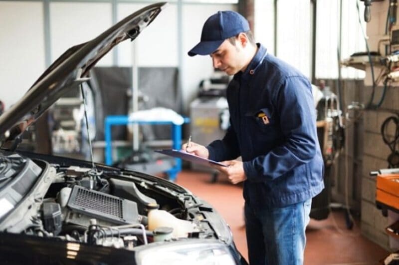 có nên học ngành sửa chữa ô tô không