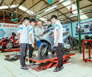 Nghề sửa xe máy có tương lai không năm 2026?