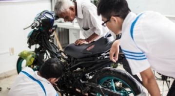 Học sửa xe máy mất bao lâu để ra nghề?