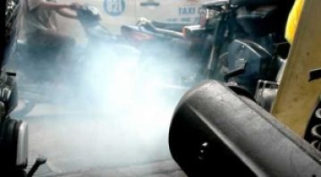KHI XE MÁY XẢ KHÓI ĐEN -XANH - TRẮNG- NGUYÊN NHÂN CÁCH KHẮC PHỤC