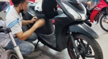 Học sửa xe máy xong mở tiệm được không?